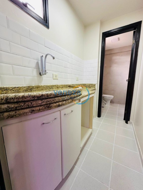 Sala para locação no bairro Centro de Londrina - Foto 17