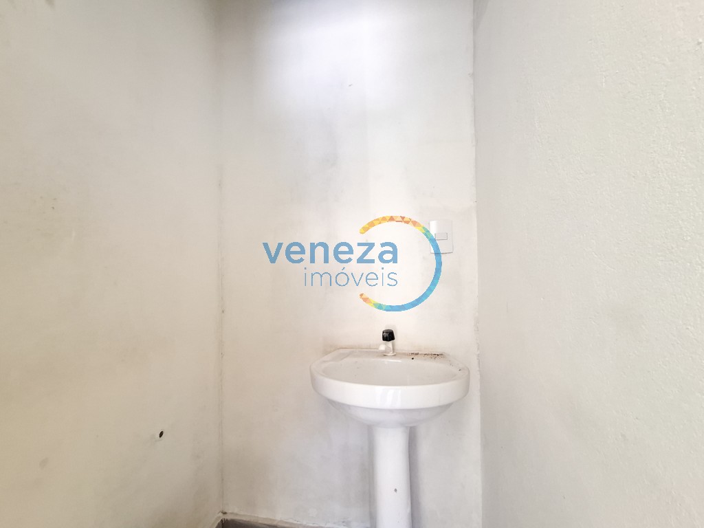 Salão-loja para locação no bairro Vila Nova de Londrina - Foto 13