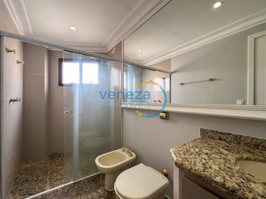 Apartamento para locação no bairro Gleba Palhano de Londrina com 225.78m<sup>2</sup> útil, 3 quartos, 2 vagas de garagem