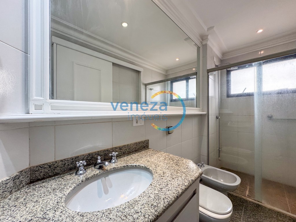 Apartamento para locação no bairro Gleba Palhano de Londrina com 225.78m<sup>2</sup> útil, 3 quartos, 2 vagas de garagem