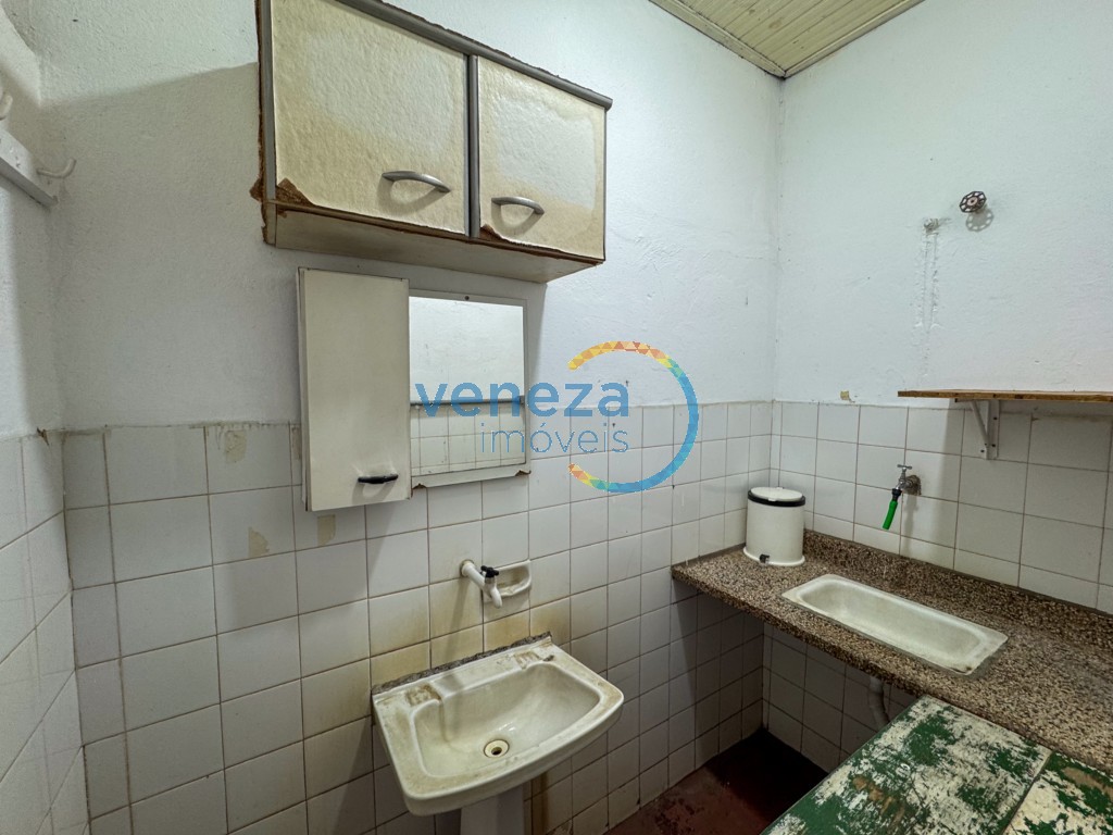 Salão-loja para locação no bairro Vila Nova de Londrina - Foto 13
