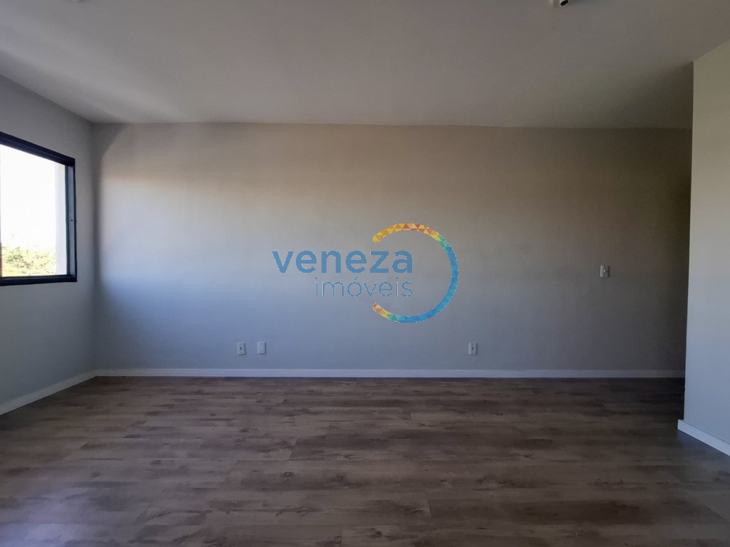 Apartamento para locacao no Industrial em Londrina com 89,37m² por R$ 1.050