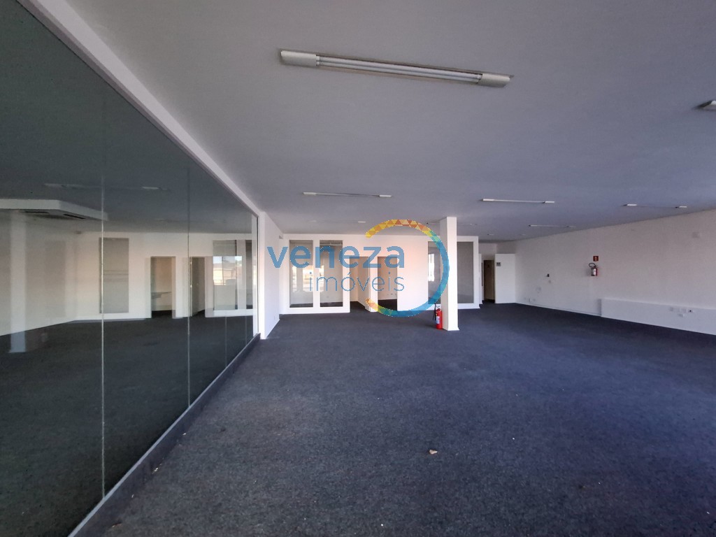 Salão-loja para locacao no Boa Vista em Londrina com 340m² por R$ 8.000,00  - Foto 3