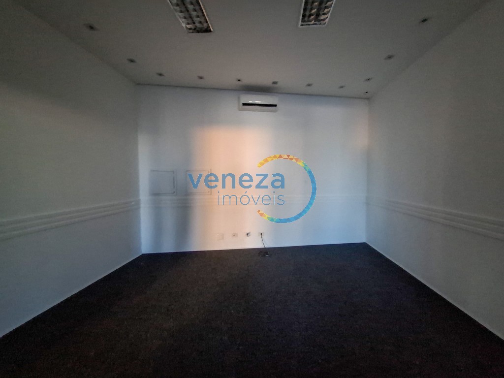Salão-loja para locação no bairro Boa Vista de Londrina - Foto 13