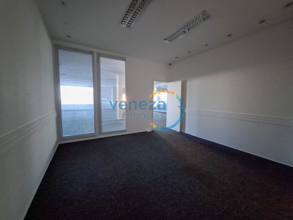 Salão-loja para locação no bairro Boa Vista de Londrina - Foto 14