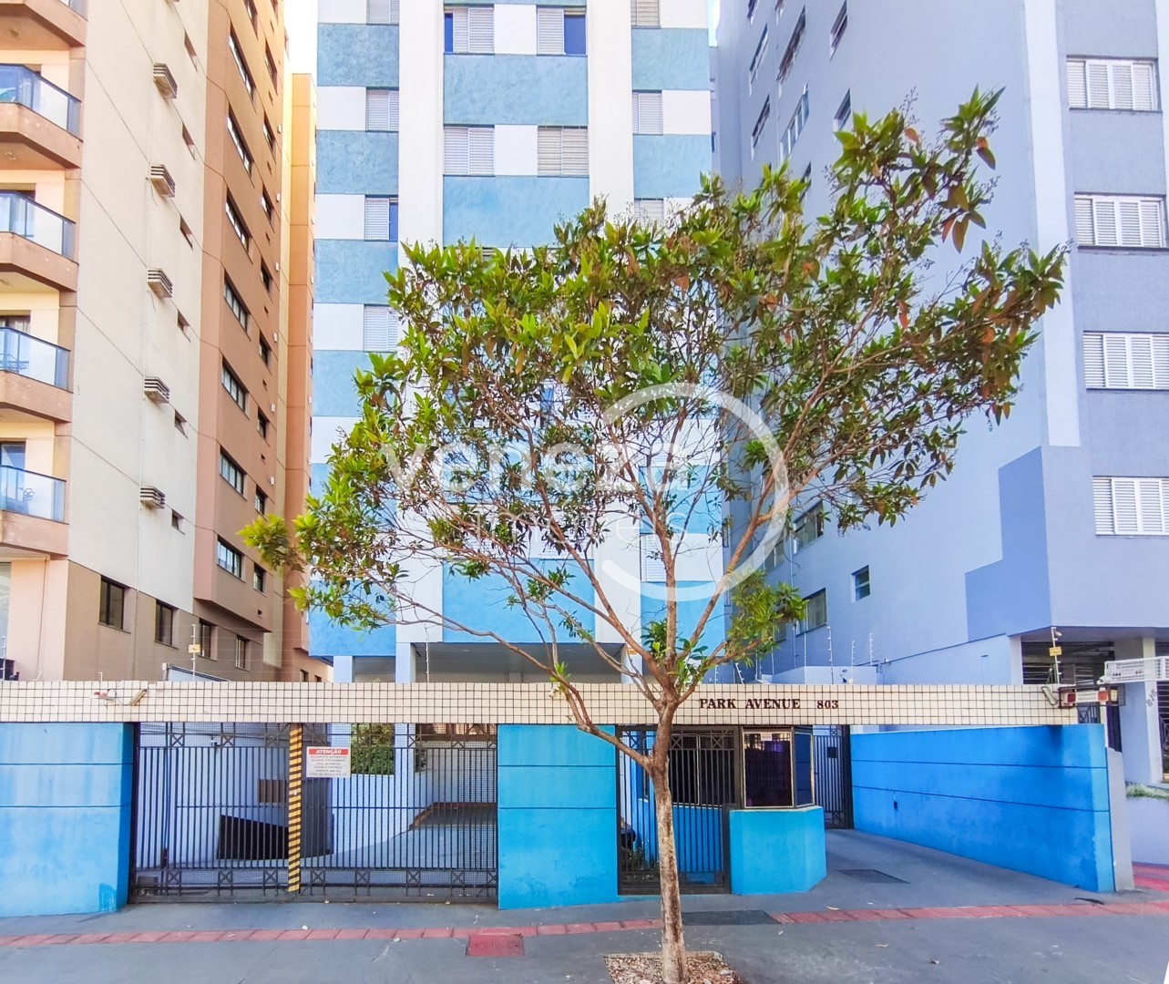Apartamento para locacao no Centro em Londrina com 79,08m² por R$ 1.500  - Foto 1