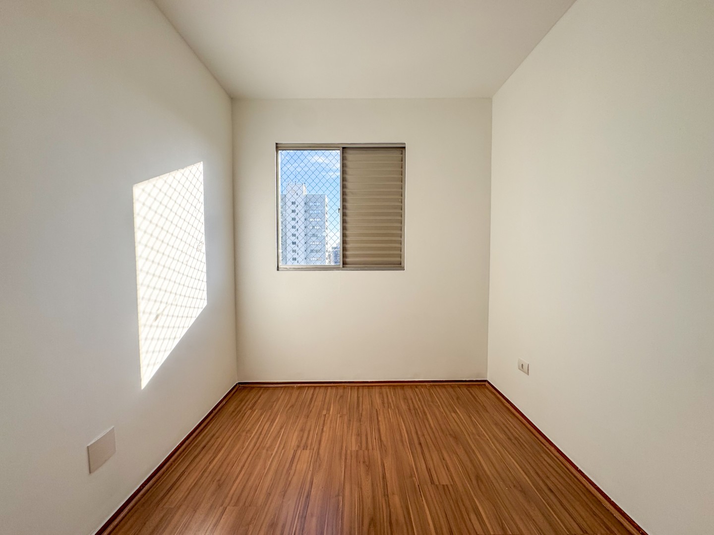 Apartamento para locação no bairro Centro de Londrina - Foto 17