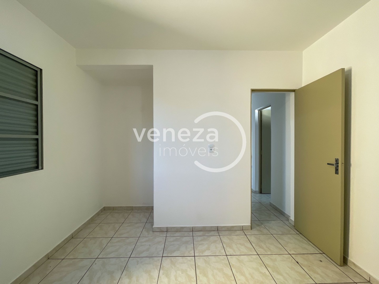 Apartamento para locação no bairro Agari de Londrina - Foto 9