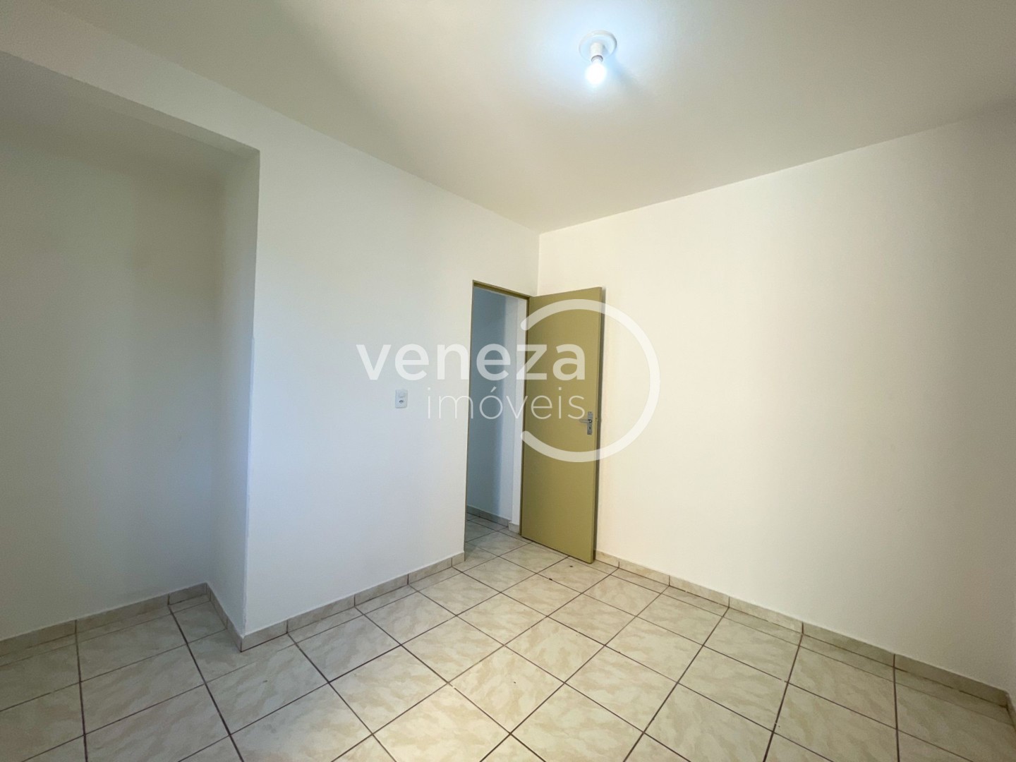 Apartamento para locação no bairro Agari de Londrina - Foto 10