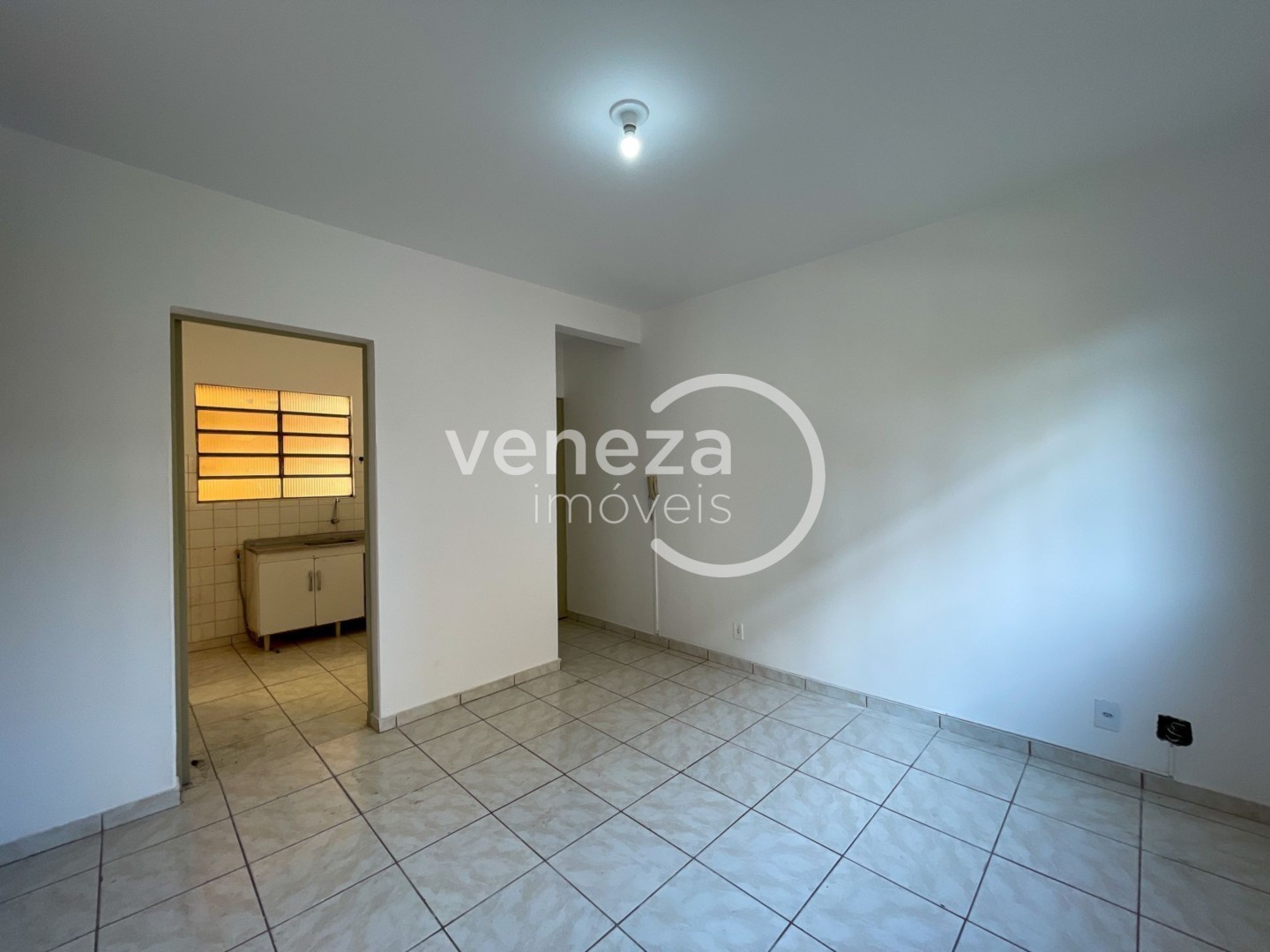 Apartamento para locação no bairro Agari de Londrina - Foto 6