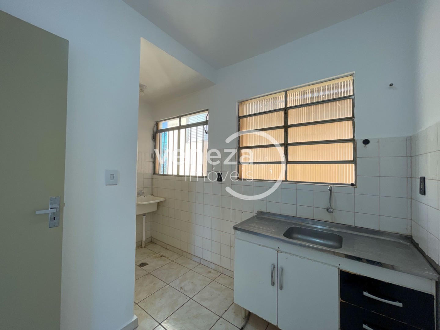 Apartamento para locação no bairro Agari de Londrina - Foto 19