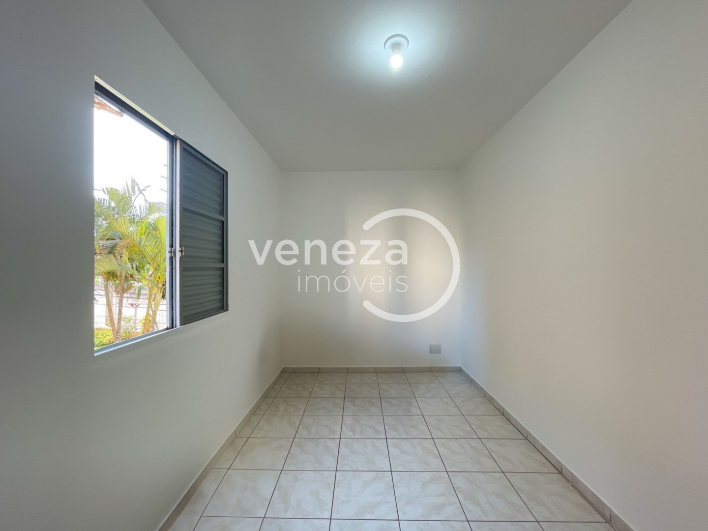 Apartamento para locação no bairro Agari de Londrina - Foto 13