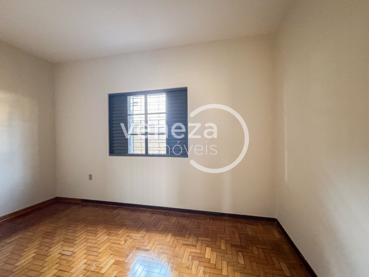 Casa Residencial para locação no bairro Centro de Londrina - Foto 13
