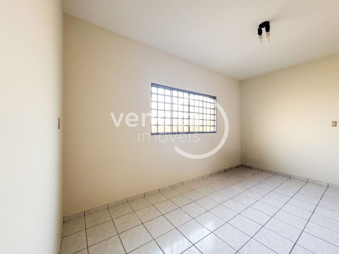 Casa Residencial para locação no bairro Centro de Londrina - Foto 22