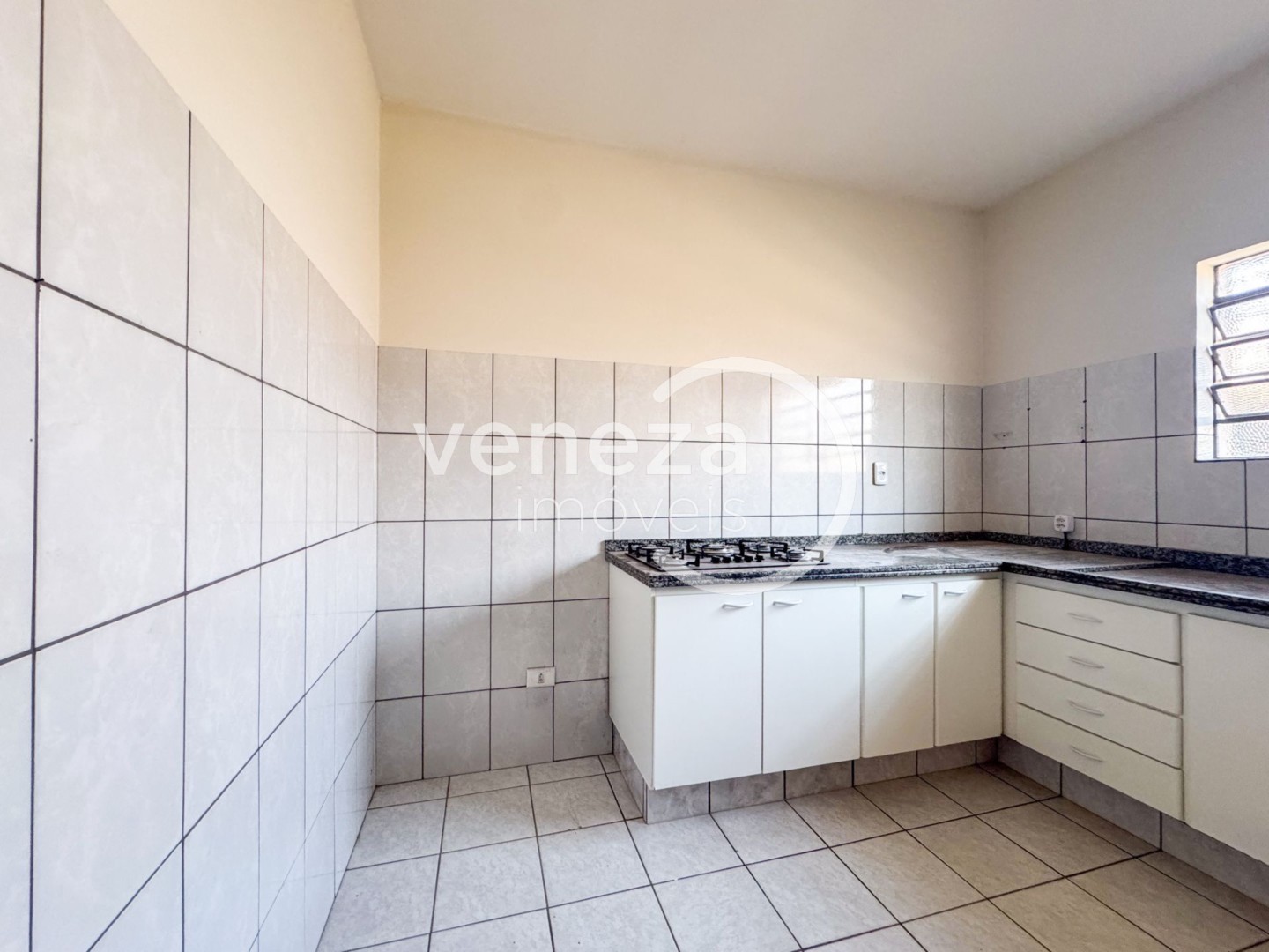 Casa Residencial para locação no bairro Centro de Londrina - Foto 28