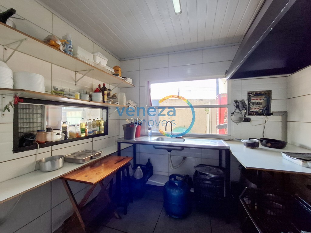 Casa Comercial para locação no bairro Agari de Londrina - Foto 15