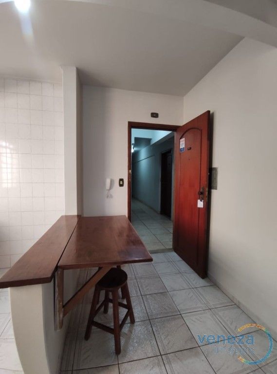 Apartamento para locacao no Centro em Londrina com 50m² por R$ 912,50