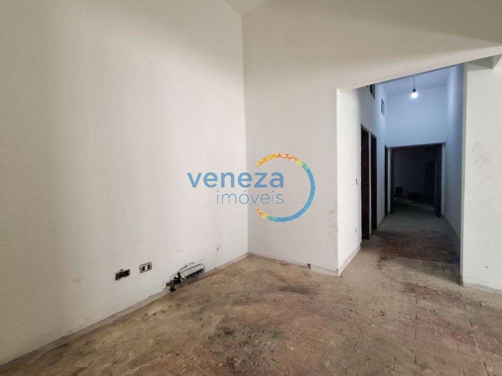 Salão-loja para locação no bairro Centro de Londrina - Foto 13