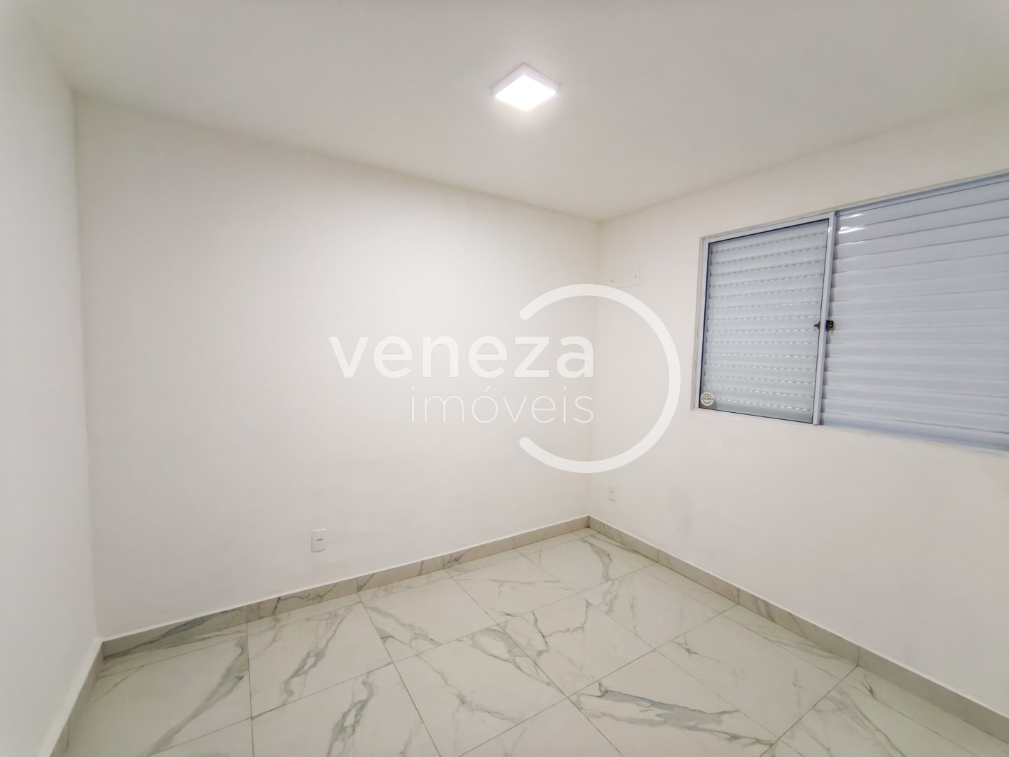Apartamento para locação no bairro Acquaville de Londrina - Foto 4
