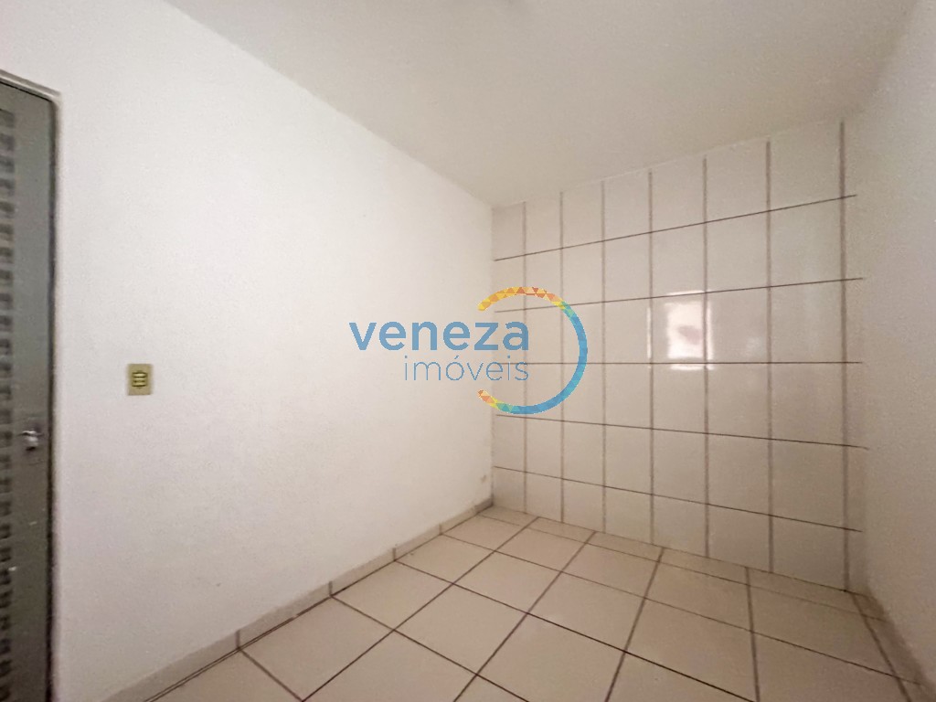 Apartamento para locação no bairro Piza de Londrina com 22m<sup>2</sup> útil, 1 quarto