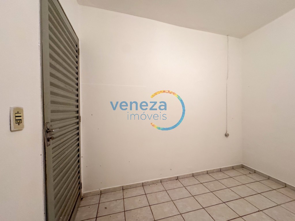 Apartamento para locação no bairro Piza de Londrina com 22m<sup>2</sup> útil, 1 quarto