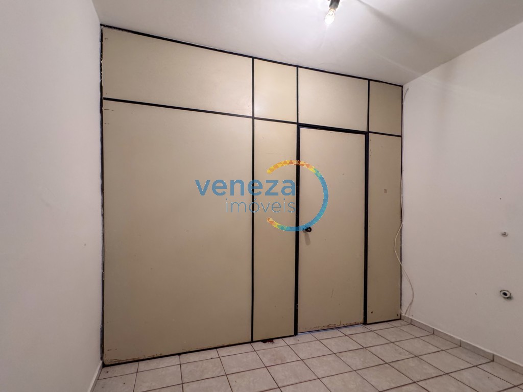 Apartamento para locação no bairro Piza de Londrina com 22m<sup>2</sup> útil, 1 quarto