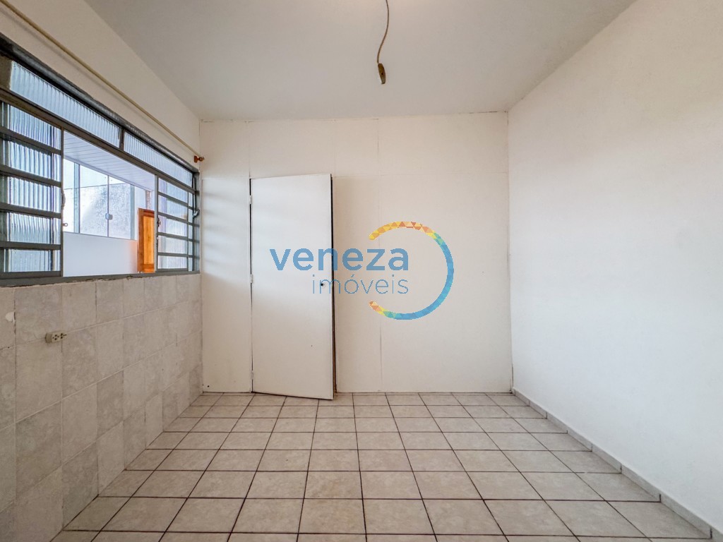 Apartamento para locação no bairro Piza de Londrina com 22m<sup>2</sup> útil, 1 quarto