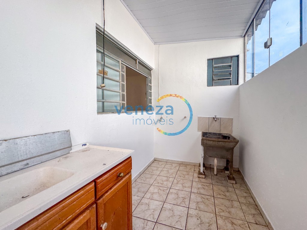 Apartamento para locação no bairro Piza de Londrina com 22m<sup>2</sup> útil, 1 quarto