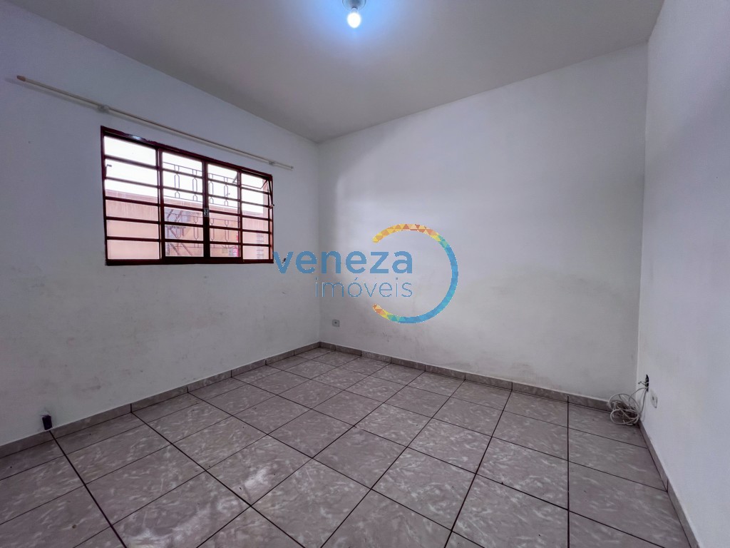 Apartamento para locacao no Piza em Londrina com 22m² por R$ 975,00