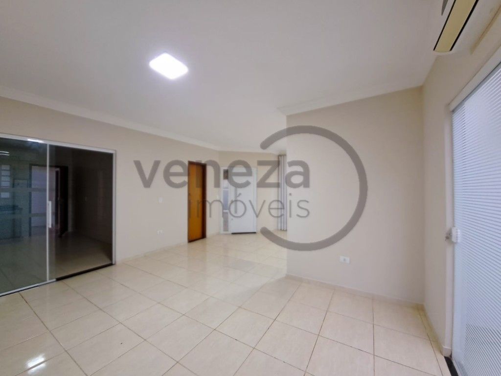 Casa Residencial para locacao no Gleba Palhano em Londrina com 180,75m² por R$ 5.500,00