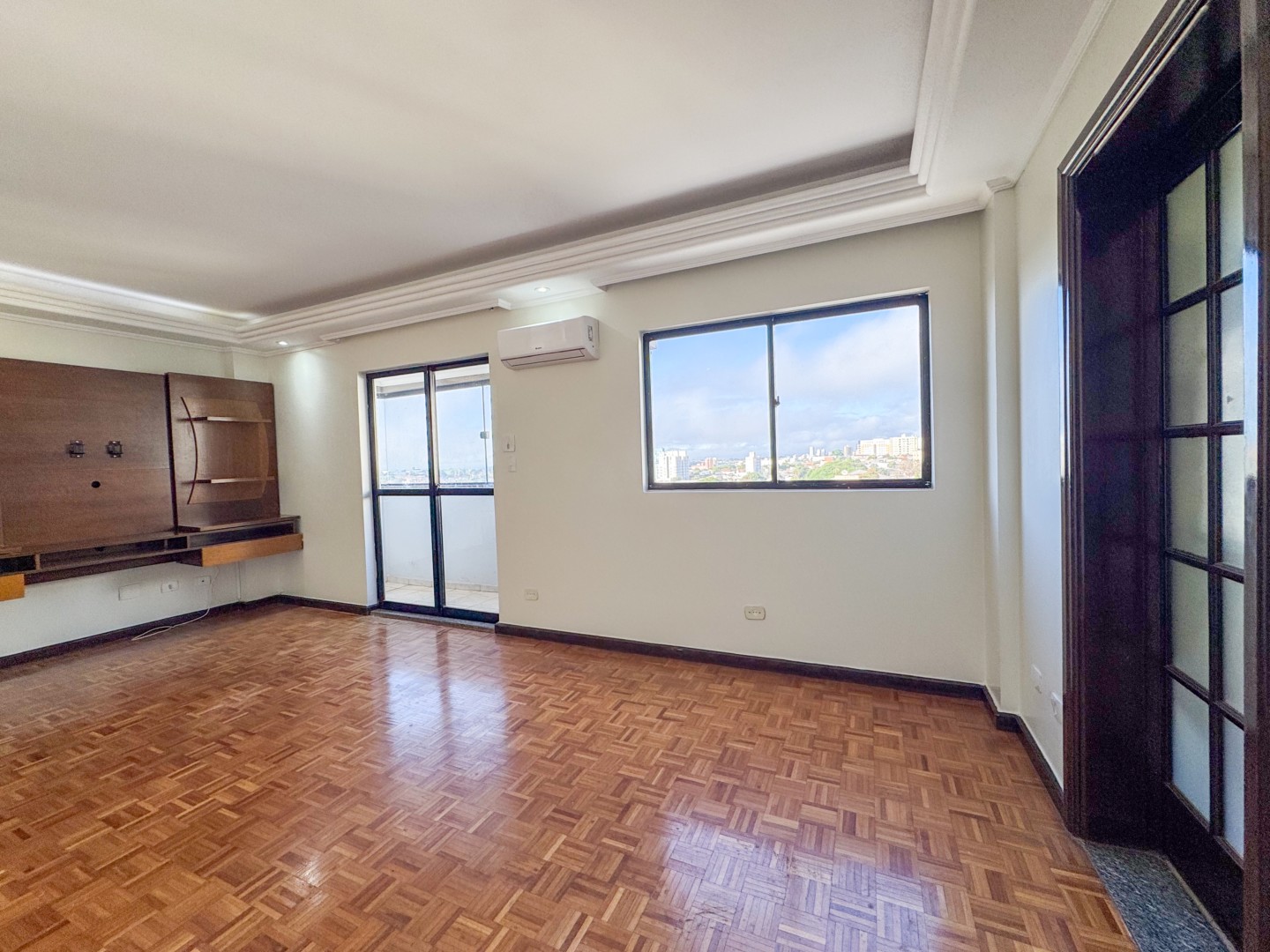 Apartamento para alugar em Centro, Londrina — Portal Chave Fácil