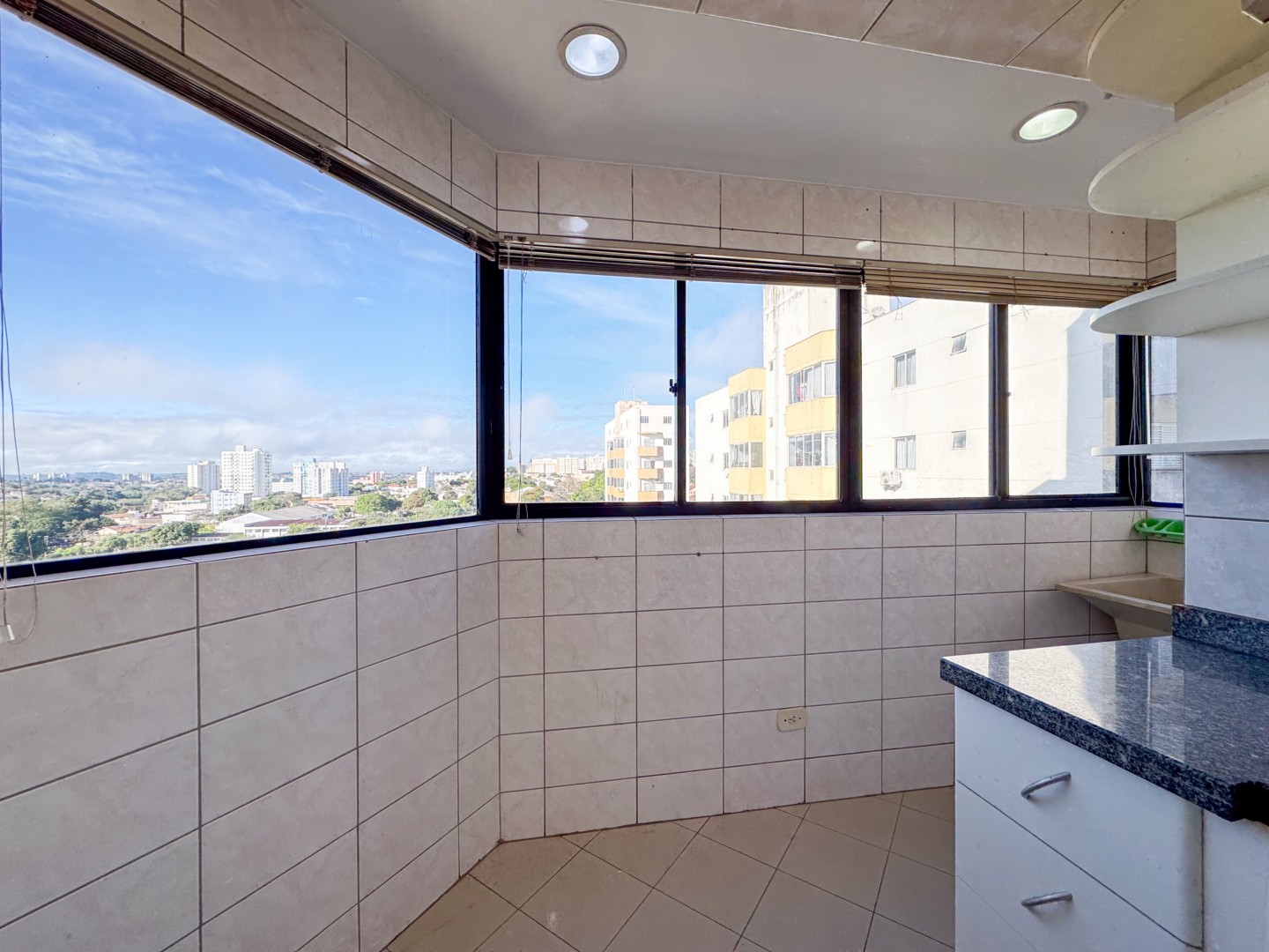 Apartamento para locação no bairro Centro de Londrina - Foto 14