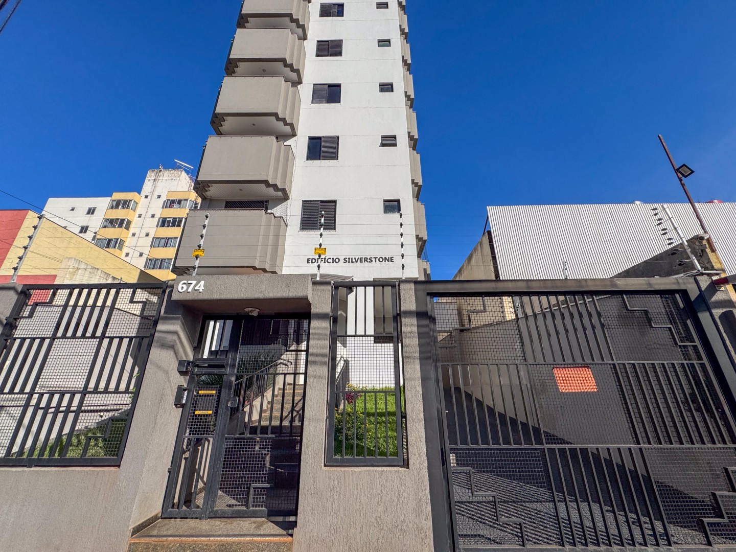 Apartamento para alugar em Centro, Londrina — Portal Chave Fácil