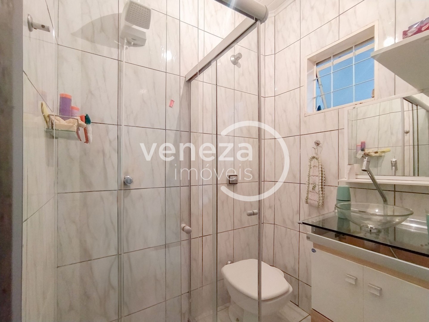 Casa Residencial para locação no bairro Milton Gavetti de Londrina - Foto 11