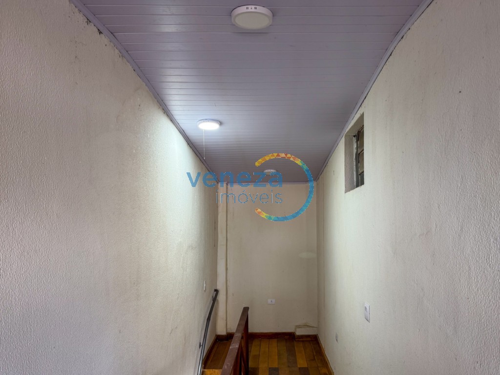 Salão-loja para locação no bairro Centro de Londrina - Foto 13