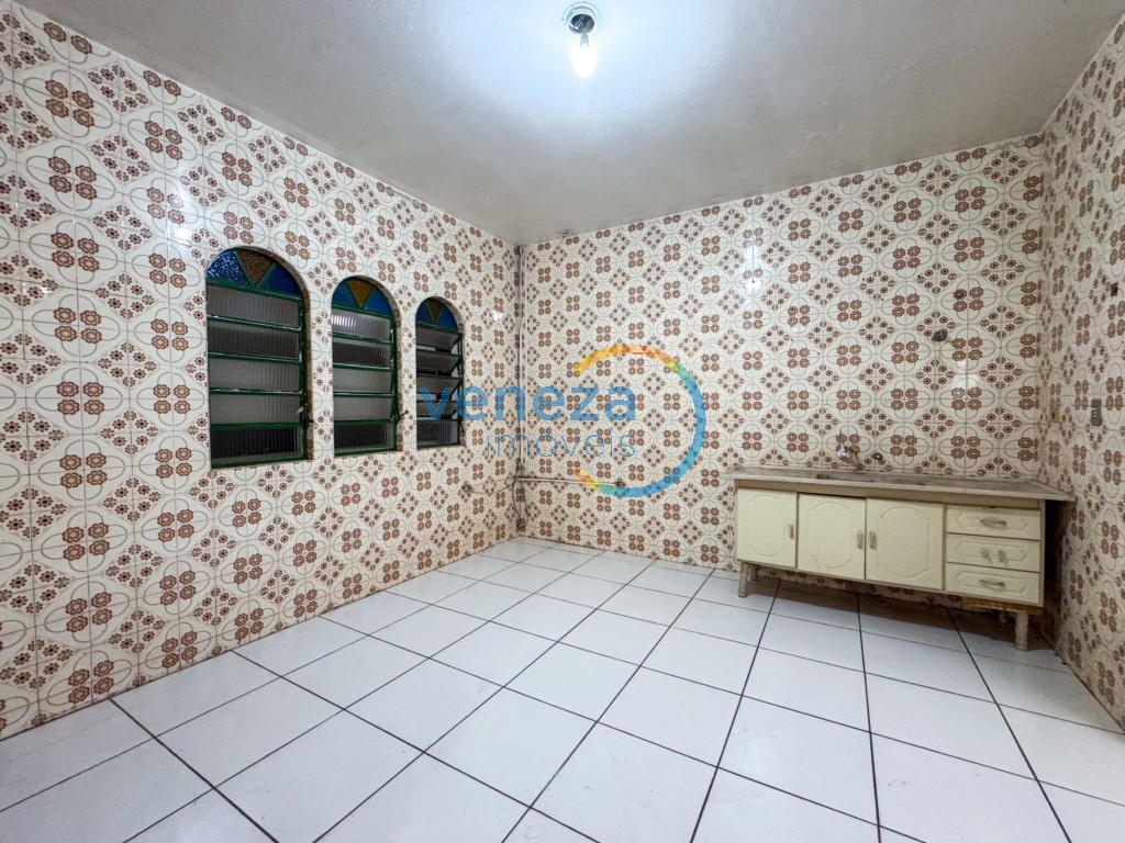 Salão-loja para locação no bairro Jardim Higienopolis de Londrina - Foto 14