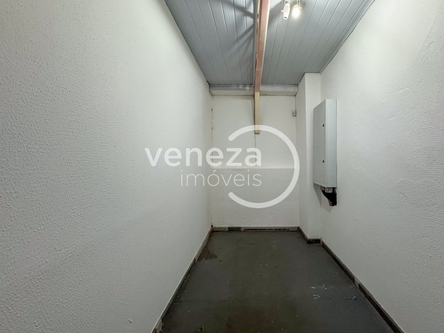 Salão-loja para locação no bairro Centro de Londrina - Foto 18