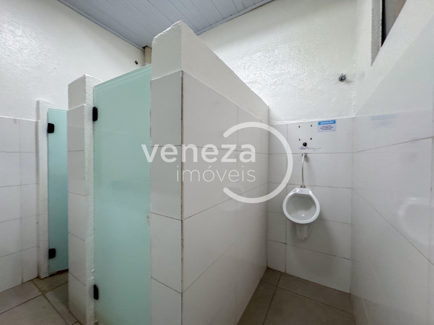 Salão-loja para locação no bairro Centro de Londrina - Foto 30