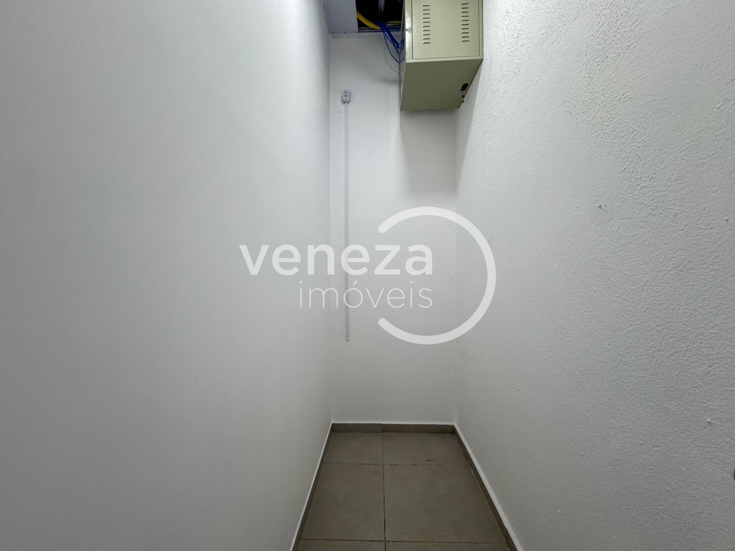 Salão-loja para locação no bairro Centro de Londrina - Foto 31