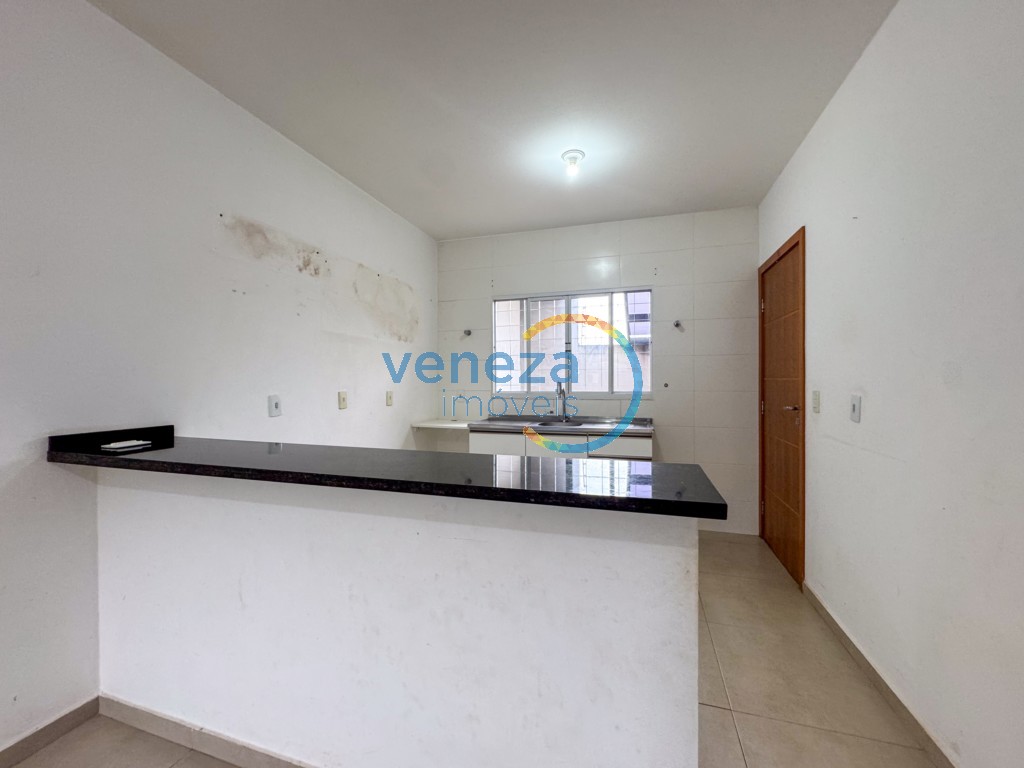 Casa Residencial para locação no bairro Bandeirantes de Londrina - Foto 8