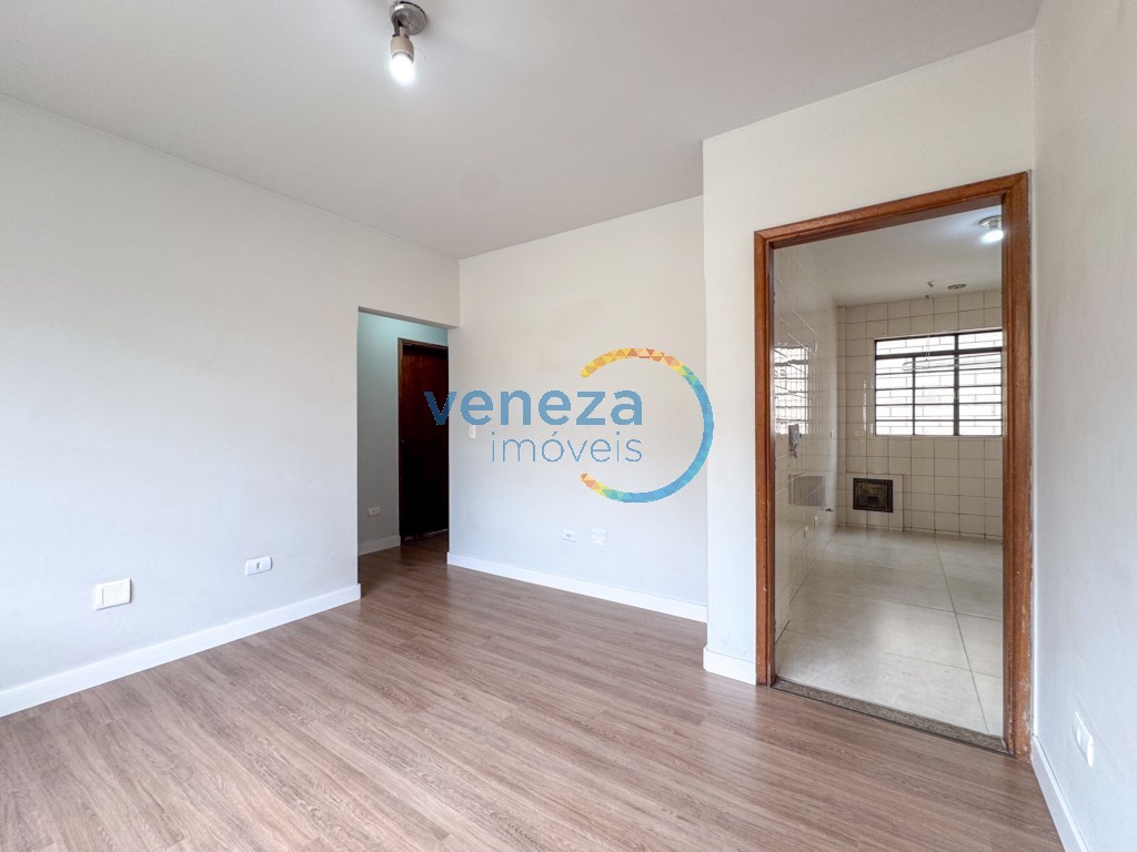 Apartamento para locacao no Jardim Vilas Boas em Londrina com 93,75m² por R$ 1.300