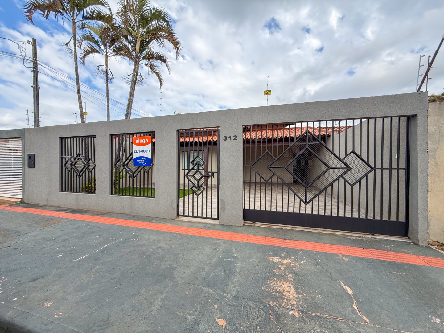 Casa Residencial para locação no bairro Jardim Taruma de Londrina - Foto 1