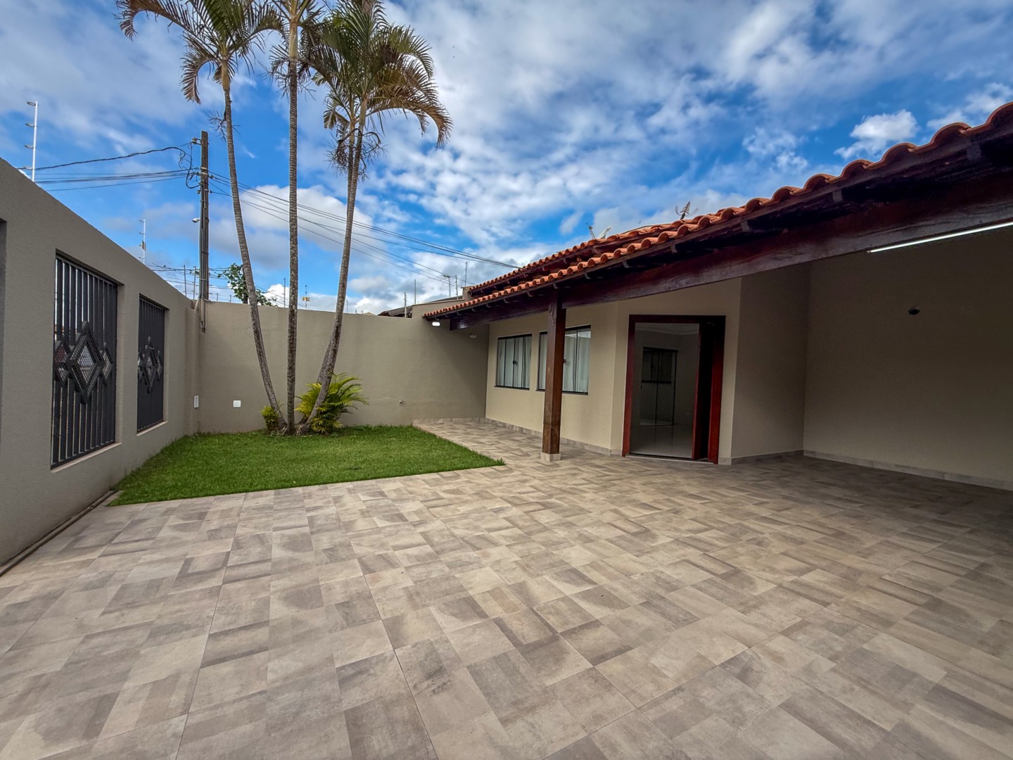 Casa Residencial para locação no bairro Jardim Taruma de Londrina - Foto 4