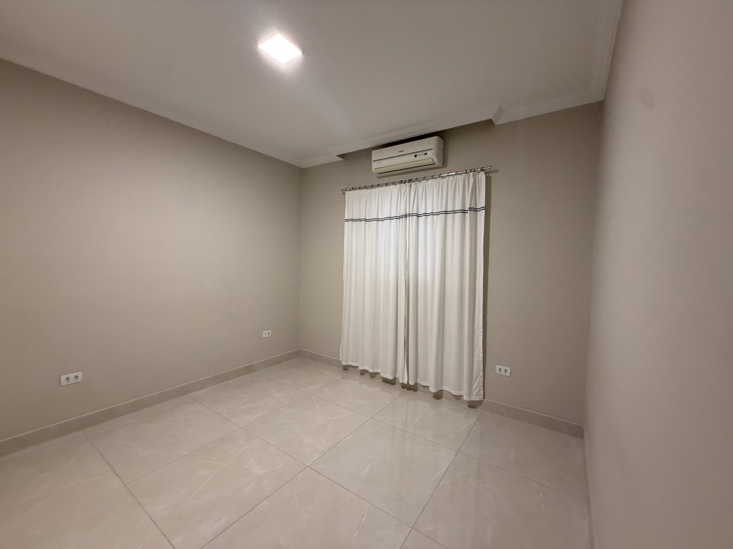 Casa Residencial para locação no bairro Jardim Taruma de Londrina - Foto 18