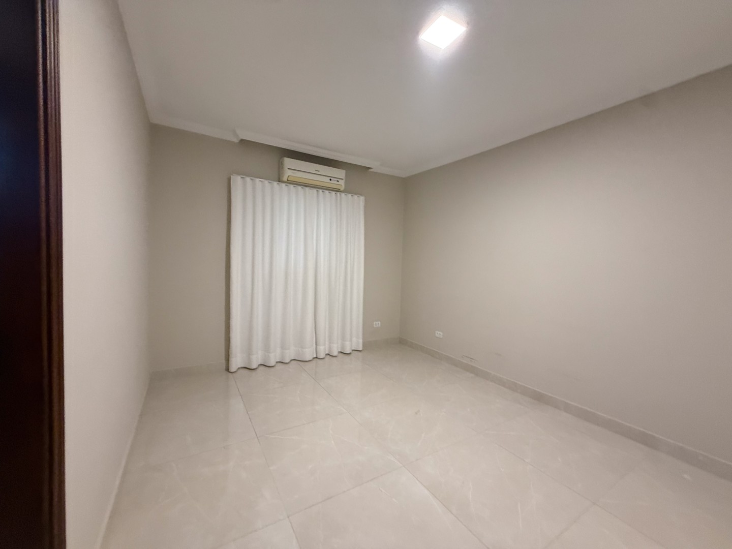 Casa Residencial para locação no bairro Jardim Taruma de Londrina - Foto 21