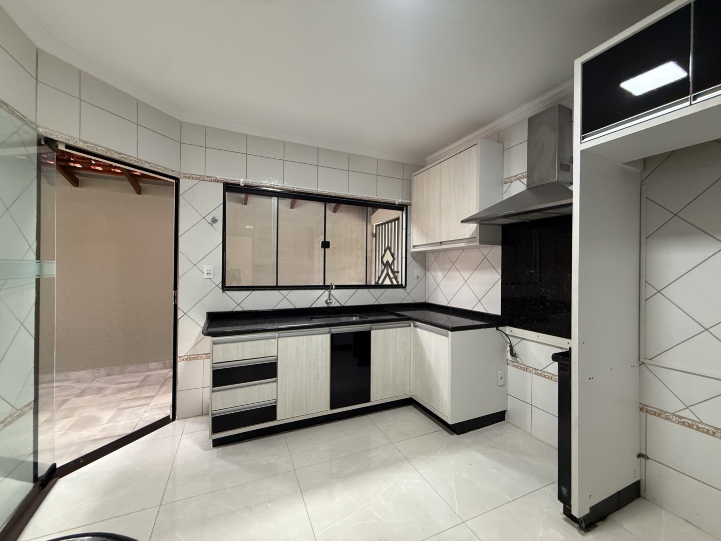 Casa Residencial para locação no bairro Jardim Taruma de Londrina - Foto 25