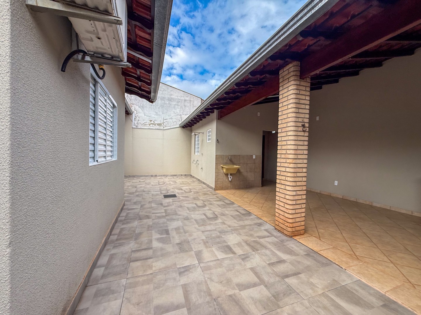 Casa Residencial para locação no bairro Jardim Taruma de Londrina - Foto 30