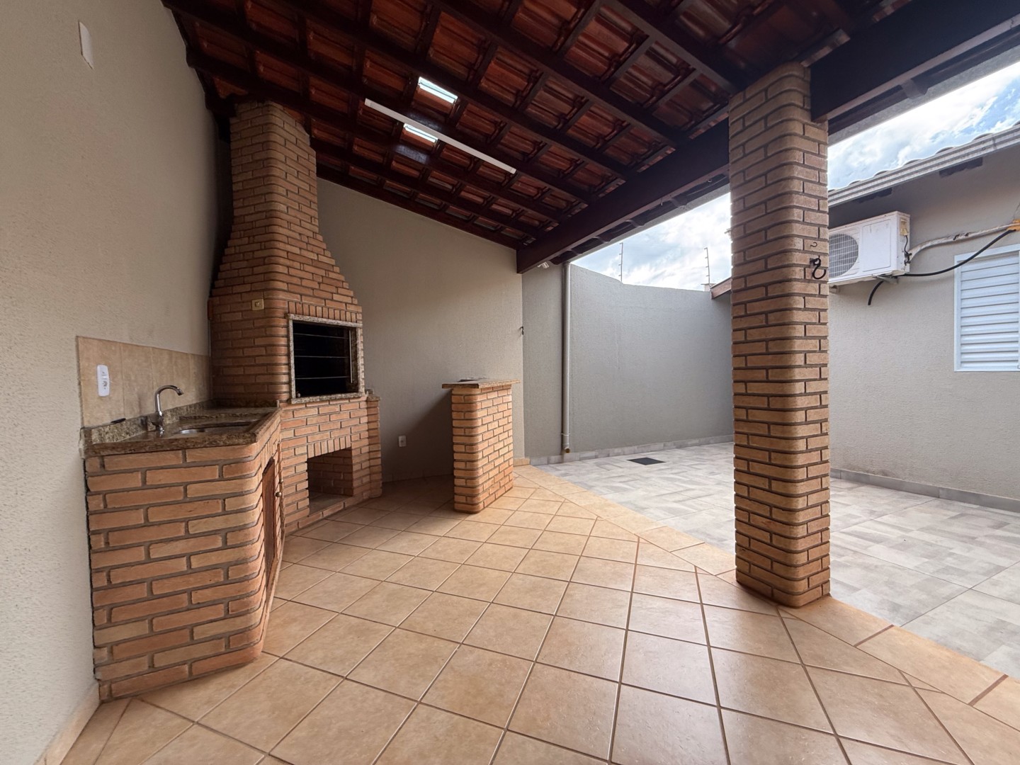Casa Residencial para locação no bairro Jardim Taruma de Londrina - Foto 34