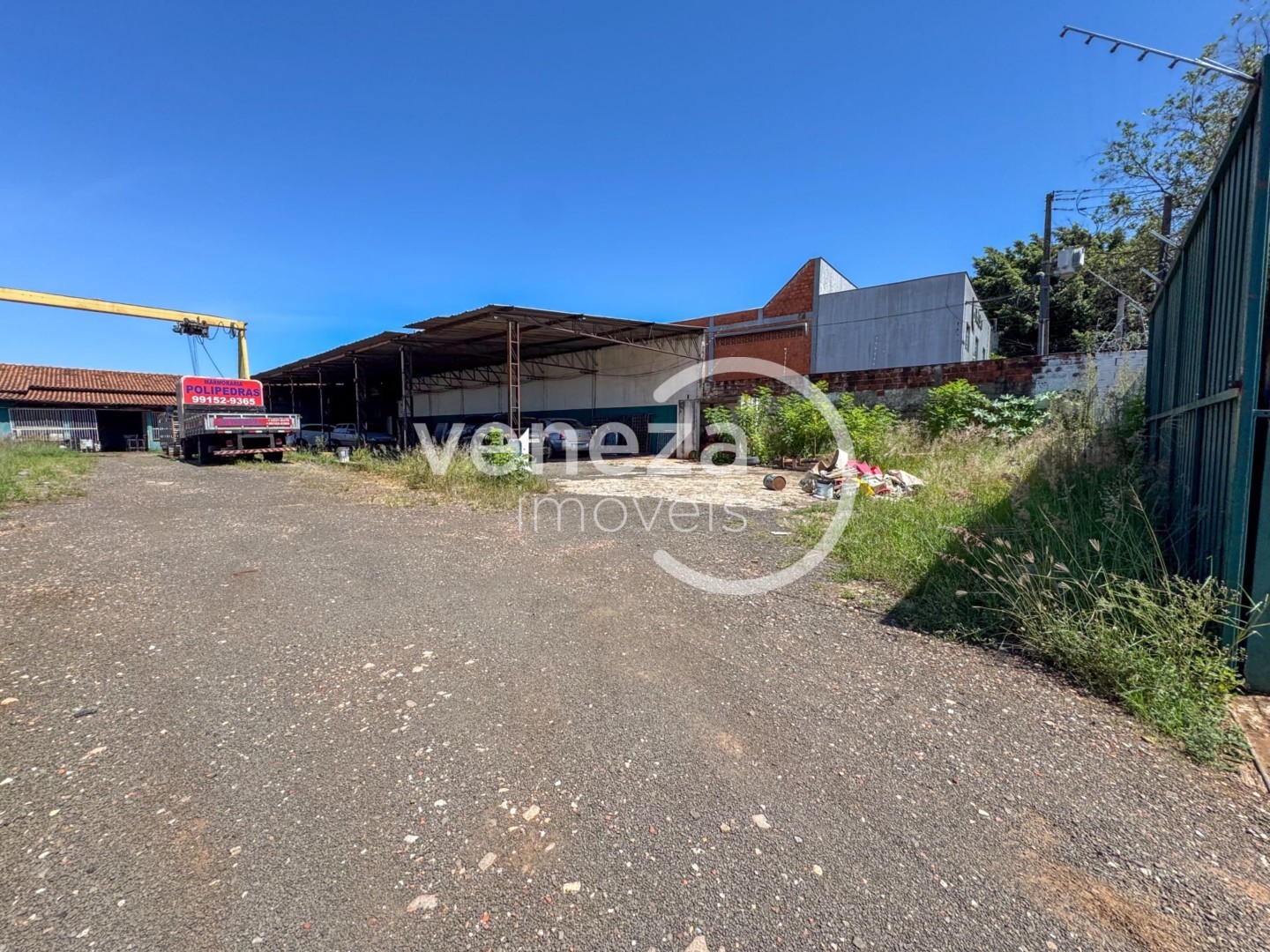Galpão/Depósito/Armazém para alugar em Conjunto Habitacional Jos, Londrina — Portal Chave Fácil