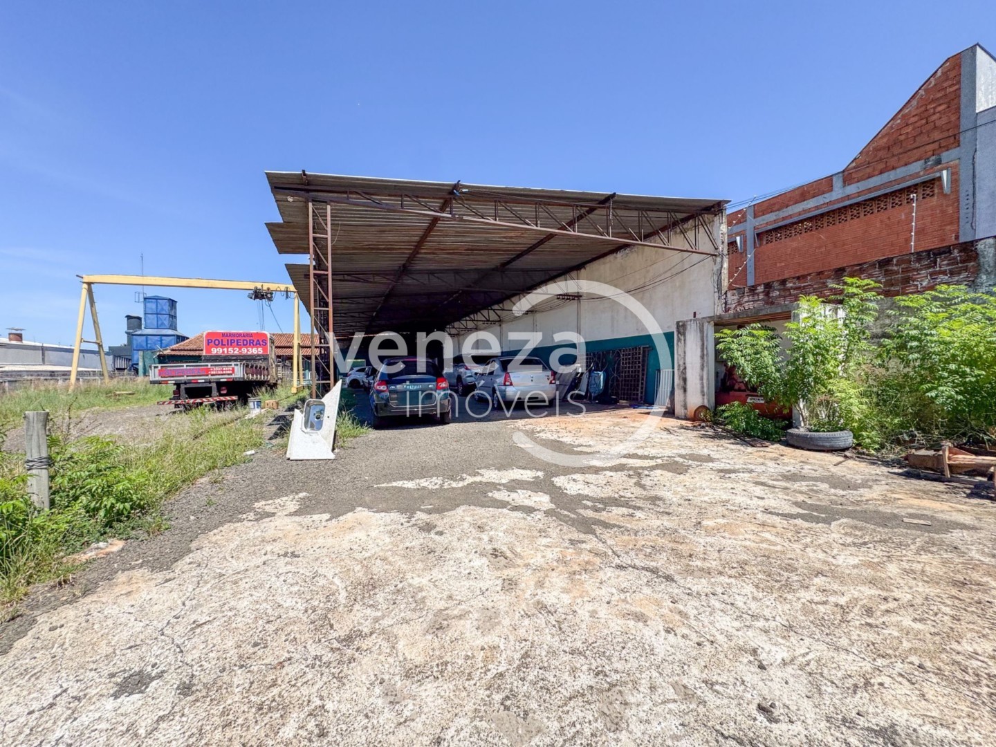 Galpão/Depósito/Armazém para alugar em Conjunto Habitacional Jos, Londrina — Portal Chave Fácil